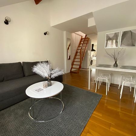 サン・トゥアン・ロモヌDuplex Minimaliste - 30 Min De Parisアパートメント エクステリア 写真